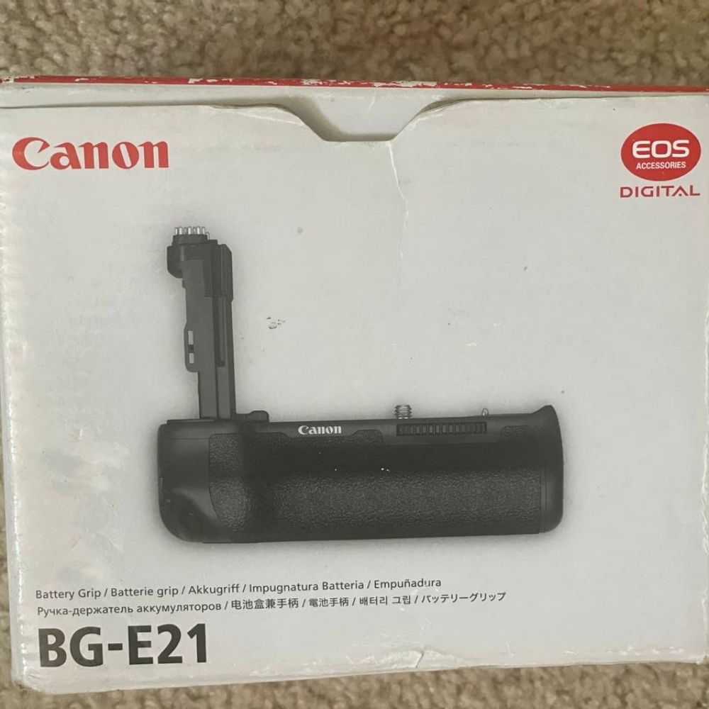 Canon BG-E21 Battery Grip for Canon 6D Mark Ii